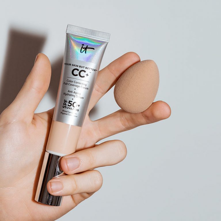 gotomalls's tweet photo. Kalian pernah dengar soal CC Cream? 😁 Itu loh, temennya BB Cream sama foudation. Cuma kalau CC Cream ini punya banyak kelebihan buat kulit dibanding lainnya. 😍 Apa aja min manfaatnya? Yuk kita bahas lebih lanjut di 👉https://t.co/Ax2MIEbPkX👈 #GTMBlog #GoToMallsDotCom https://t.co/sg3qb0ritm