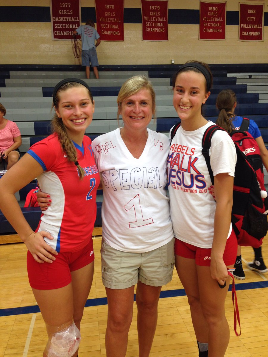 ljraiders's tweet image. Special K turns 21 today 🙆🏼‍♀️ Sending HBD, lots of love &amp;amp; hugs to the Outback for an all-time fav. Always have a huge place in my heart for you @kenziek1ng &amp;amp; cherish so many awesome memories. Can’t wait to celebrate. Love you❤️❤️#Finally21 #ATF #NotRealLife #ALSchallenge