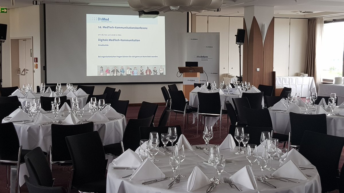 BVMed's tweet photo. Alles bereit für die Abendveranstaltung des #medtechkk im Pullman in Köln. Wir freuen uns auf die Keynote von @AdlmaierHerbst
#BVMed #MedInform #Medizintechnik #Medtech #Storytelling
https://t.co/MTRvCK1Nsu https://t.co/nZJuSC98yI