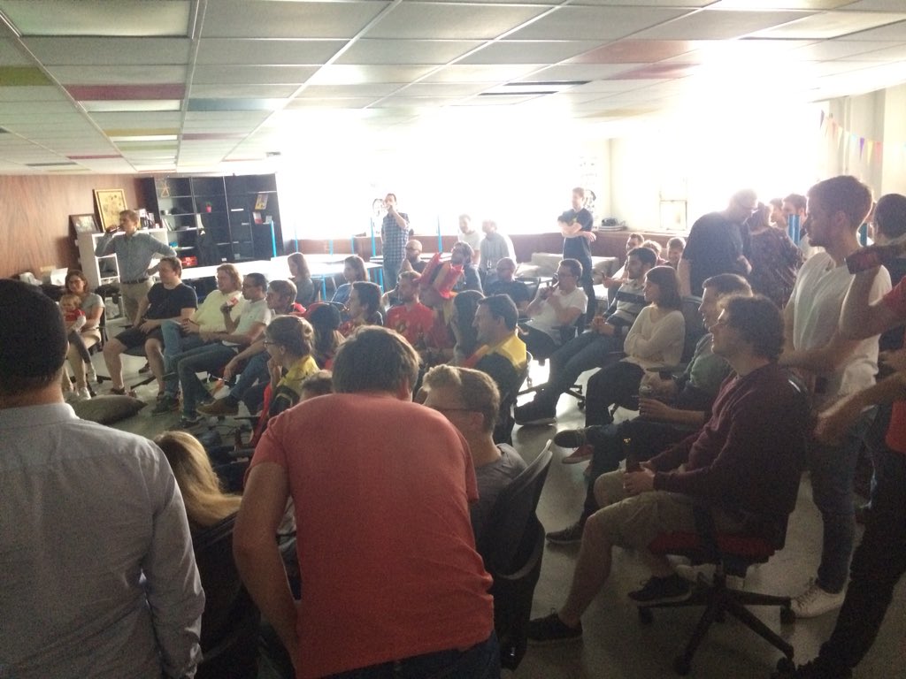 BeCentralBxl's tweet photo. Full house for our #FootTech event on campus 😁
#reddevils #worldcup #CampusLife https://t.co/icN7ocjaF2