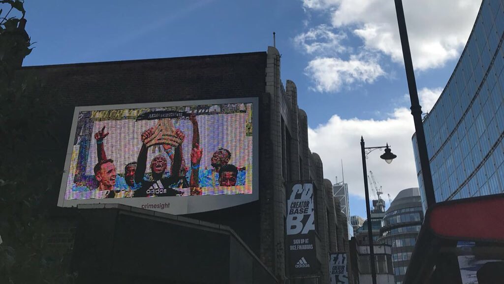 konradborzy's tweet image. GLOBAL BABY 🌍 @kings5s 👑

📍 @adidasUK #CREATORBASE Shoreditch