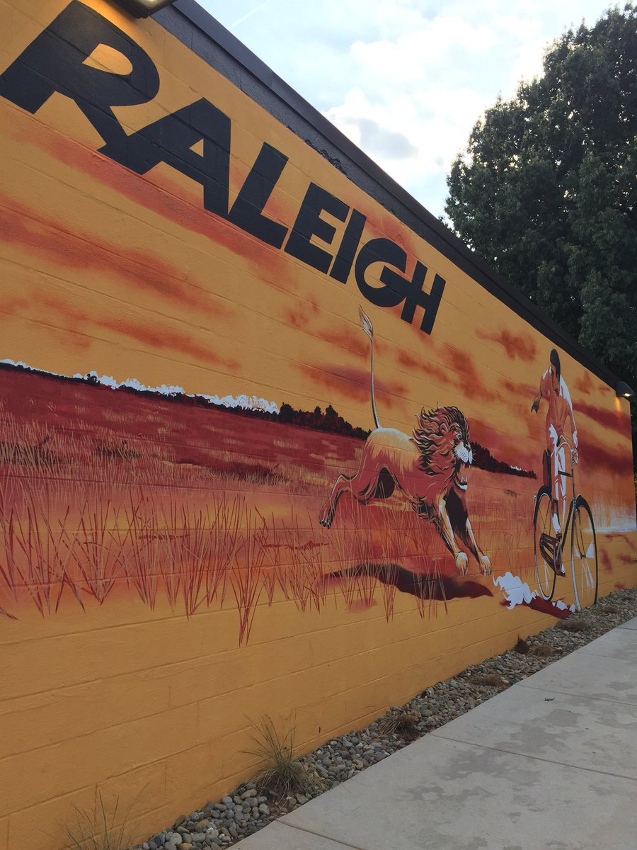 CollegiateSkateTour tweet media