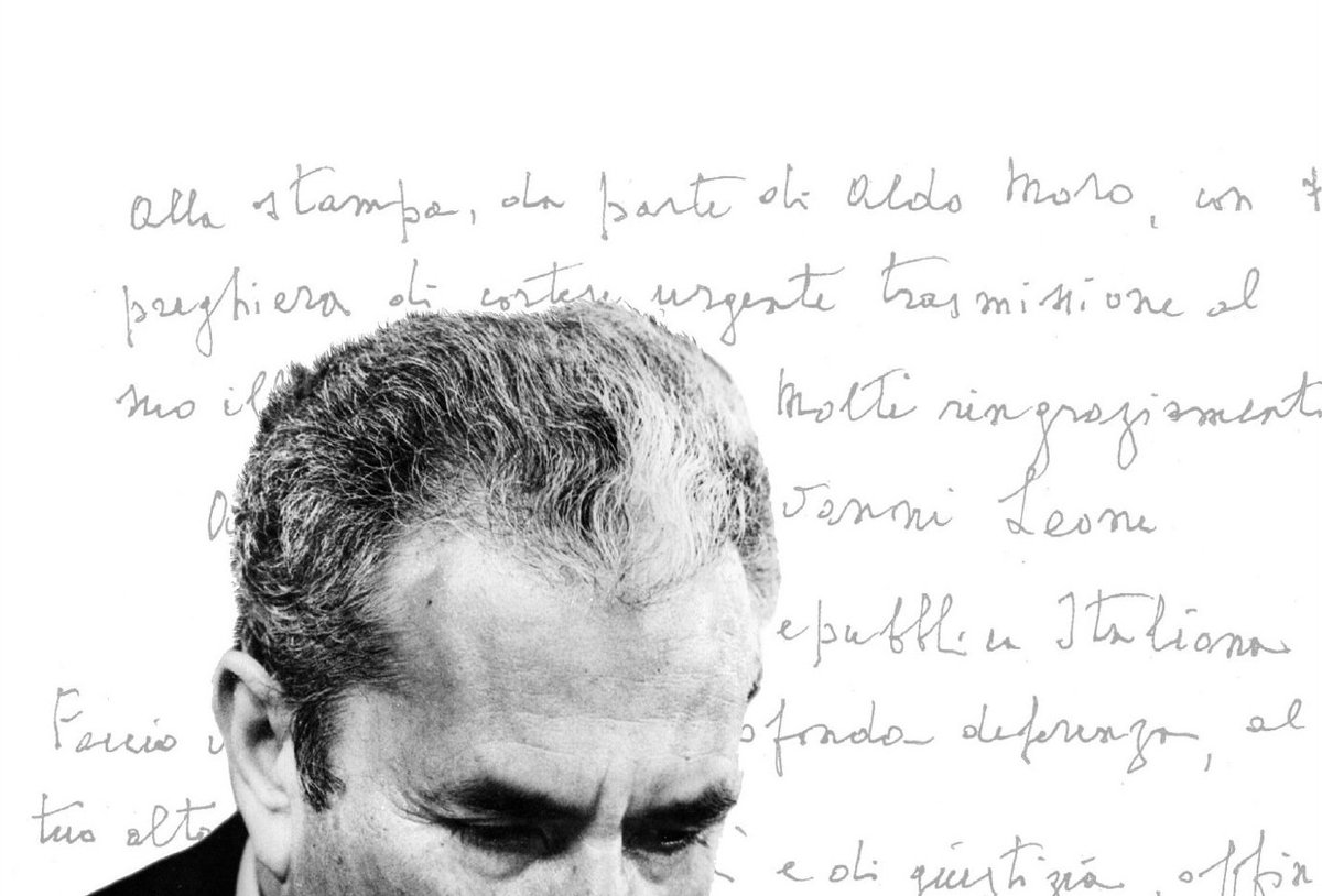 OcraLab_Idee's tweet photo. #Torinoricorda vi aspetta fra 1 settimana esatta da #Binaria Book @GruppoAbele #Tiracconto: 1978 con Giancarlo #Caselli e @GotorMiguel https://t.co/6V2eTtaSr2 https://t.co/oUXC8a09hl