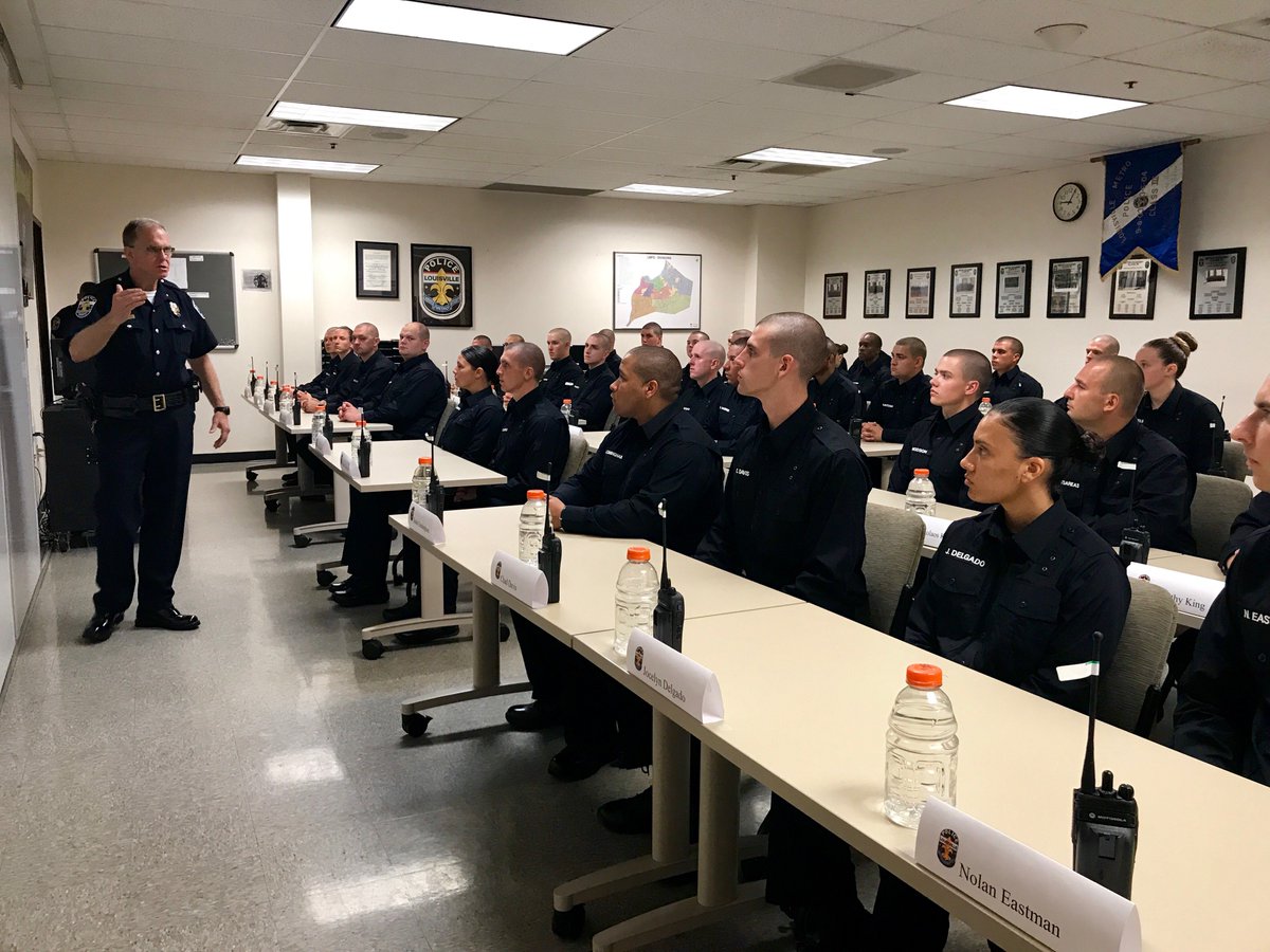 LMPD's tweet photo. Chief Steve Conrad welcomes Metro Academy Class 42 this morning. This is DAY 1 of the police academy for these 42 men and women who answered the call to serve their community. Grad date: 12/21/18 #LMPD #Academy #MAC42 #RecruitLife https://t.co/K0iCYhzz9F