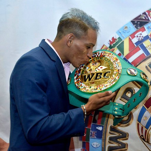Cristof29794489's tweet image. It's official! I want to inform my followers that I will defend the WBC (@WBCBoxing) flyweight crown for the first time on August 18 in Belfast against Paddy Barnes (@paddyb_ireland). I'm very happy. @ringmagazine @SupremeBoxing @wbcmoro @ponchitasboxeo