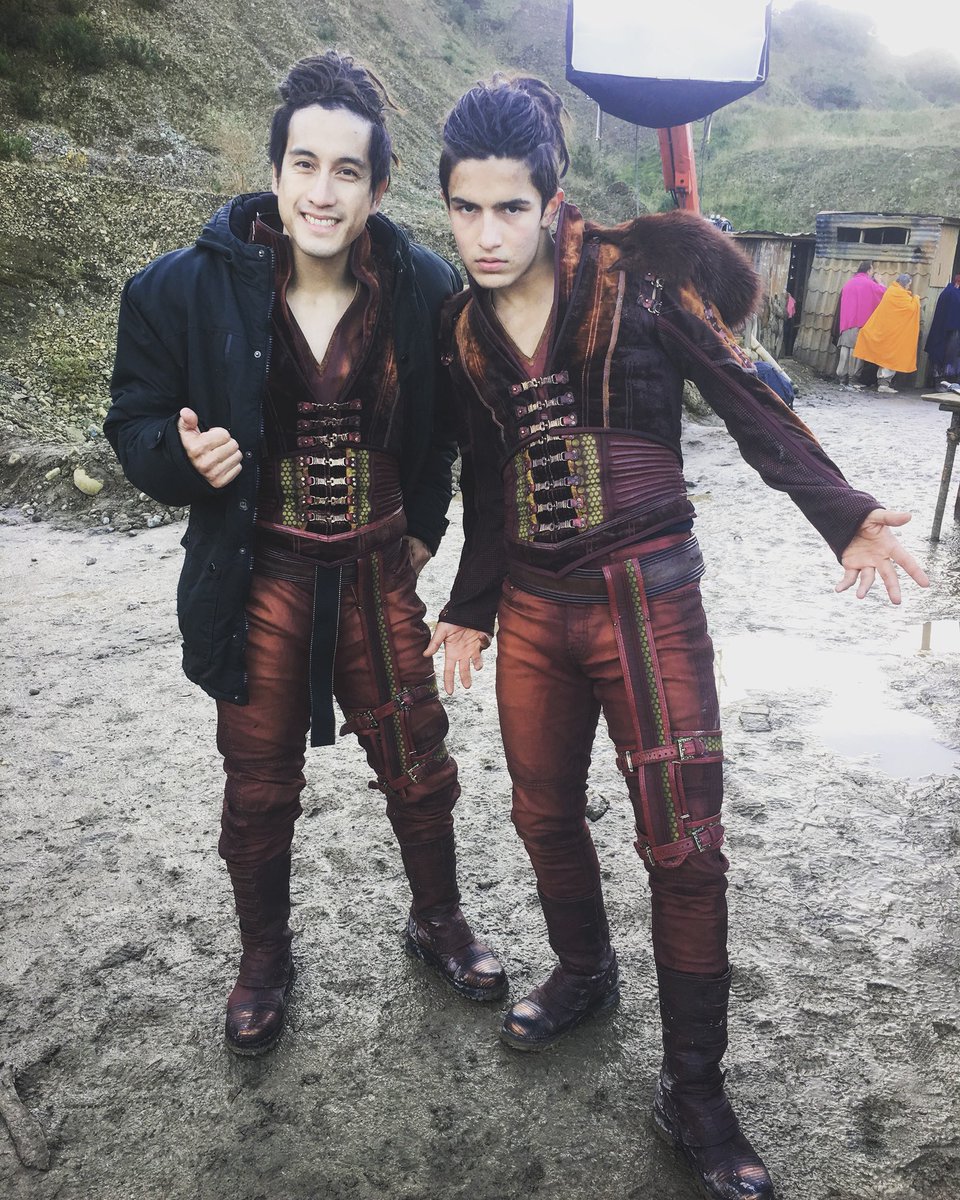 ViDanTran's tweet photo. Behind the scene of @IntotheBadlands #season3 episode 8 !!!! Big big props to @AramisKnight88 as MK!! Love this boy! Always pushing to the limit! IF U HAVENT WATCHED IT YET! FINAL EPISODE MIDSEASON NOW ON @AMC_TV AND @amazonprimenow !!!!!! 
.
#hkaction #stuntfight #stuntdouble https://t.co/94WOV5K3pd