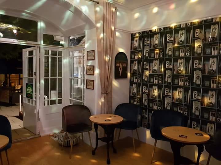 Comedian Joe Pasquale @itreallyisjoe  took time to visit our home Thornbank, #Ipswich #Suffolk to open their very own Bar &amp; Nightclub!  Residents celebrated with a glass or two in their very own 'Snug'