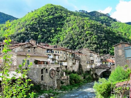HouseOnBrooks's tweet photo. Come and Stay with us in Italy! Self Catering House. 2 Bedrooms, Sleeps 4. 
#weekendbreak #holiday #lastminute #selfcatering #love #italy https://t.co/OVcbFVijA9