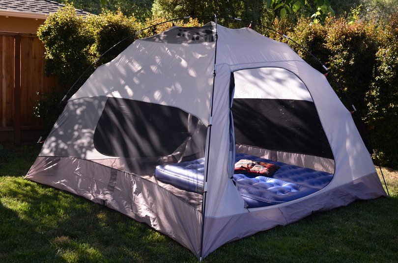 Smart camping. Самые качественные палатки для кемпинга. Лучшие производители палаток. Панорамные стенки в палатке. King Camp Smart 440.