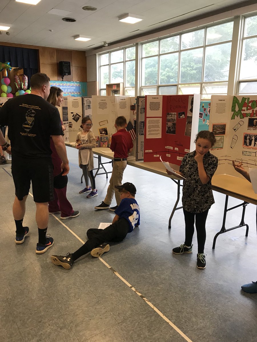 OAS_MrsLuther's tweet photo. A very successful (first-ever!) living wax museum @OceanAveSchool!  #mtpspride https://t.co/XuXMxxTjRY