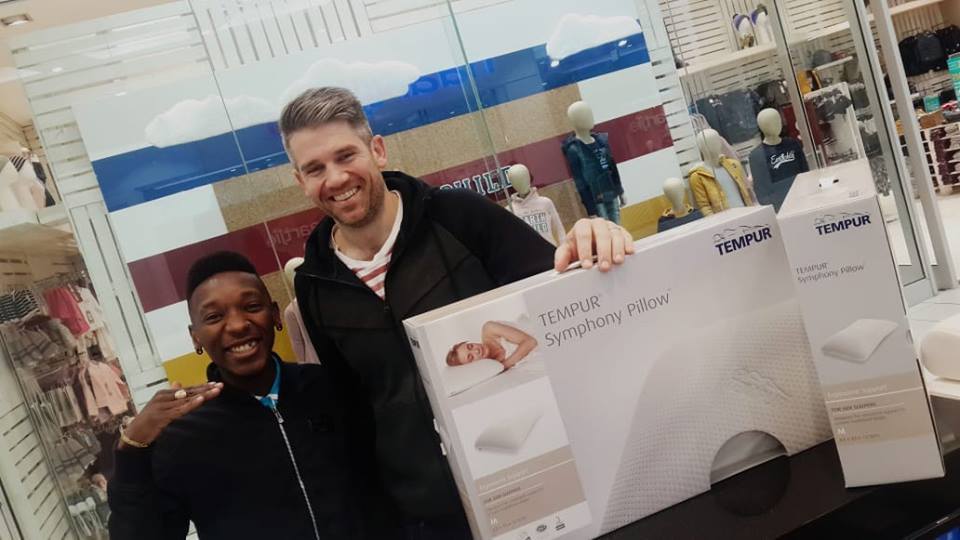Vencasa_za's tweet photo. We celebrated fathers over the Father's day weekend. We appreciate you!!
We did a pillow giveaway to all our customers to give to dads, husbands and grandfathers as a way to say thank you for all you do.
#Vencasa #Tempur #FathersDayPromo #TheSleepExperts #WeLoveDads https://t.co/hePCKfTpbV