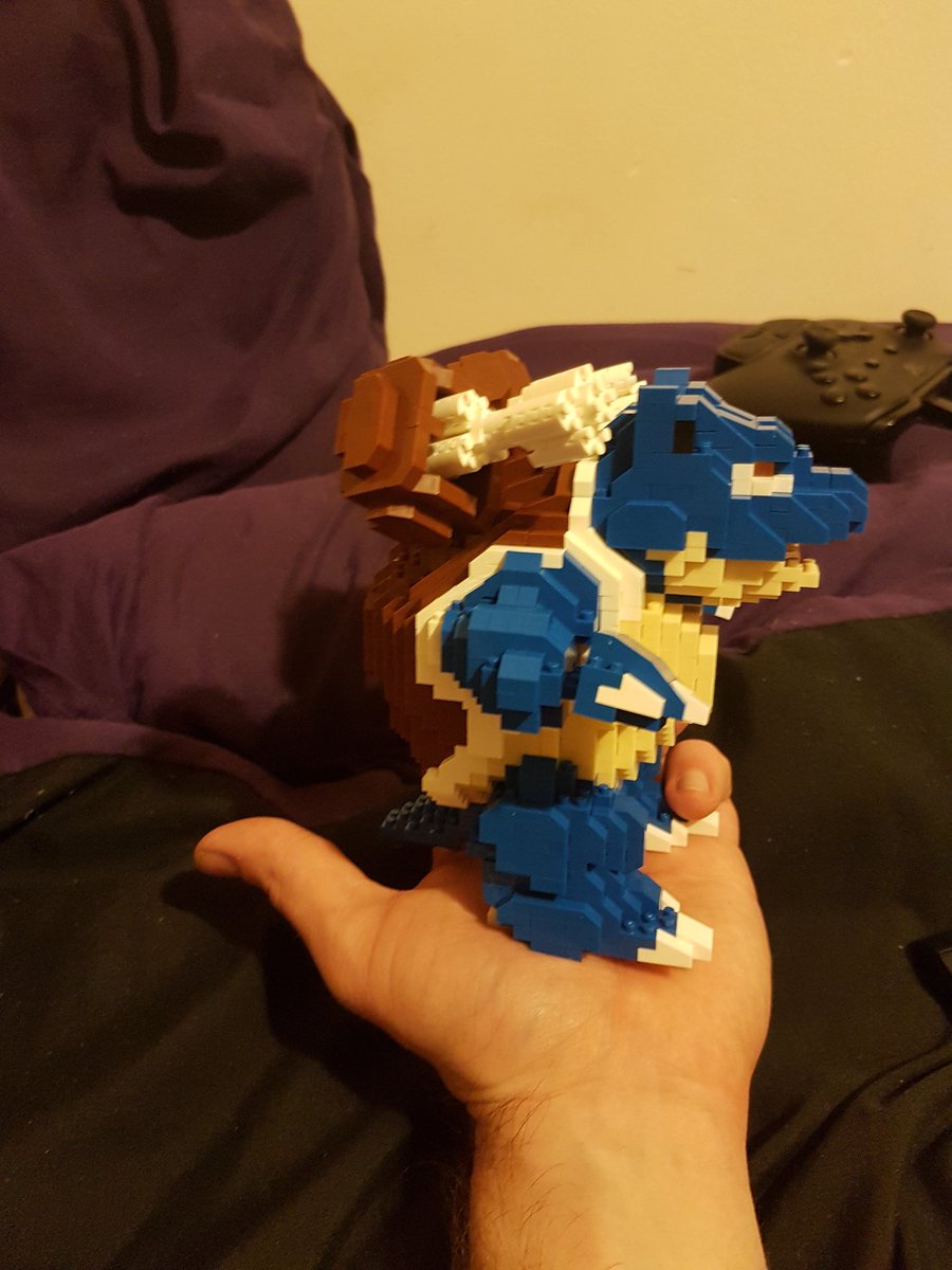 LT_Lowas's tweet image. I have had trouble going to sleep the past few days but thankfull this puzzle and watching @eurogamer play pubg has help pass the hours.  #pokemon #teamkill #eurogamer #pokemonstarter #nanoblocks