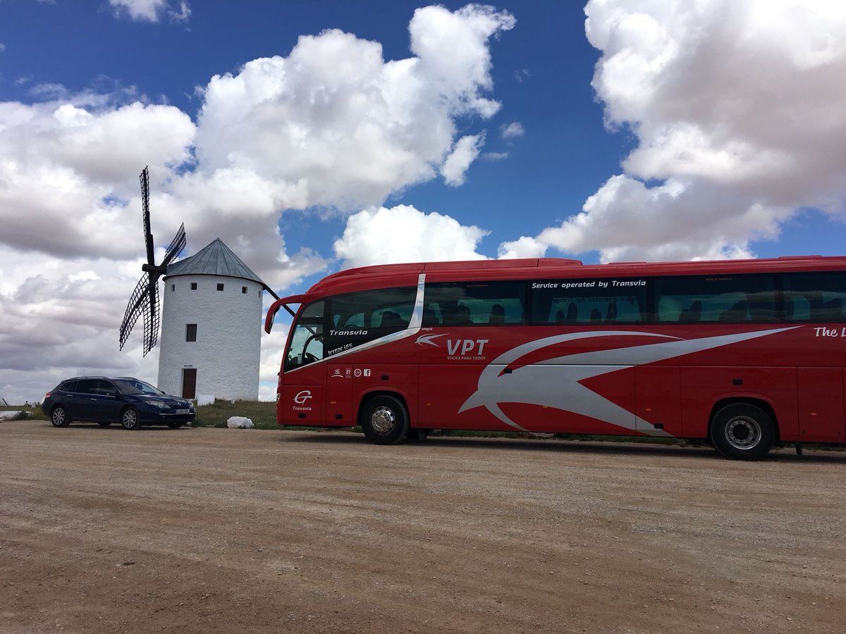 Nuestro conductor Joaquin Casas nos envía estas imágenes desde los  Molinos del Campo de Criptana en Ciudad Real - Castilla la Mancha.
 ¡Viaje en la mejor compañía!
 #autocaresvalencia #autocares #autobuses