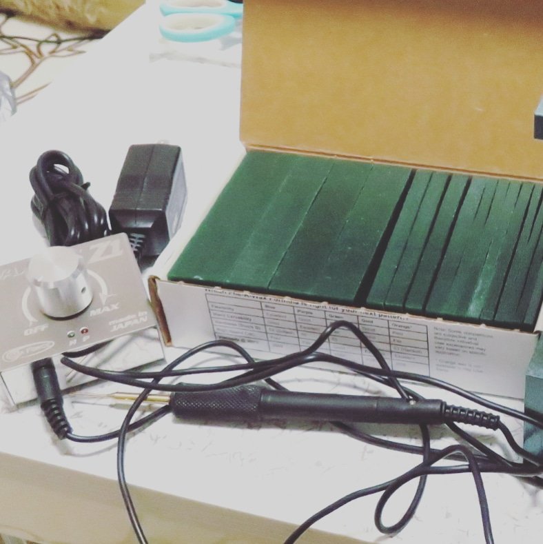 monogobu's tweet photo. もともと学校でシルバーアクセサリーを学んでいたので、今日から少しずつお家で始めます🌼
#ハンドメイド #ハンドメイド好きさんと繋がりたい #栃木県 #シルバーアクセサリー https://t.co/JFIbmdV20U