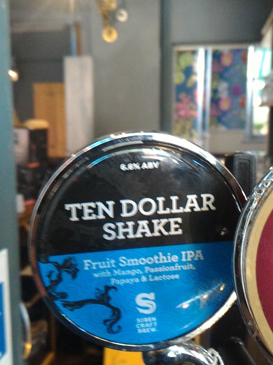 Perfect for a sunny afternoon watching the game with your mates <a href="/TheEngineerPub/">The Engineer Pub</a> from <a href="/SirenCraftBrew/">Siren Craft Brew</a>