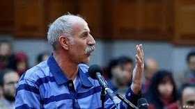 _SepahSalar's tweet photo. بااین وضعیت تخت گازی ک #برعنداز ا دارن میرن و برای هر #جانی ادمکشی هشتگ save راه میندازن اگه الان هیتلر هم زنده بود چ بسابرای هیتلر هم #saveHitler میزدن.
#اعدام_جلاد #محمدثلاث
#SaveSalas https://t.co/BZMMDE5hsq