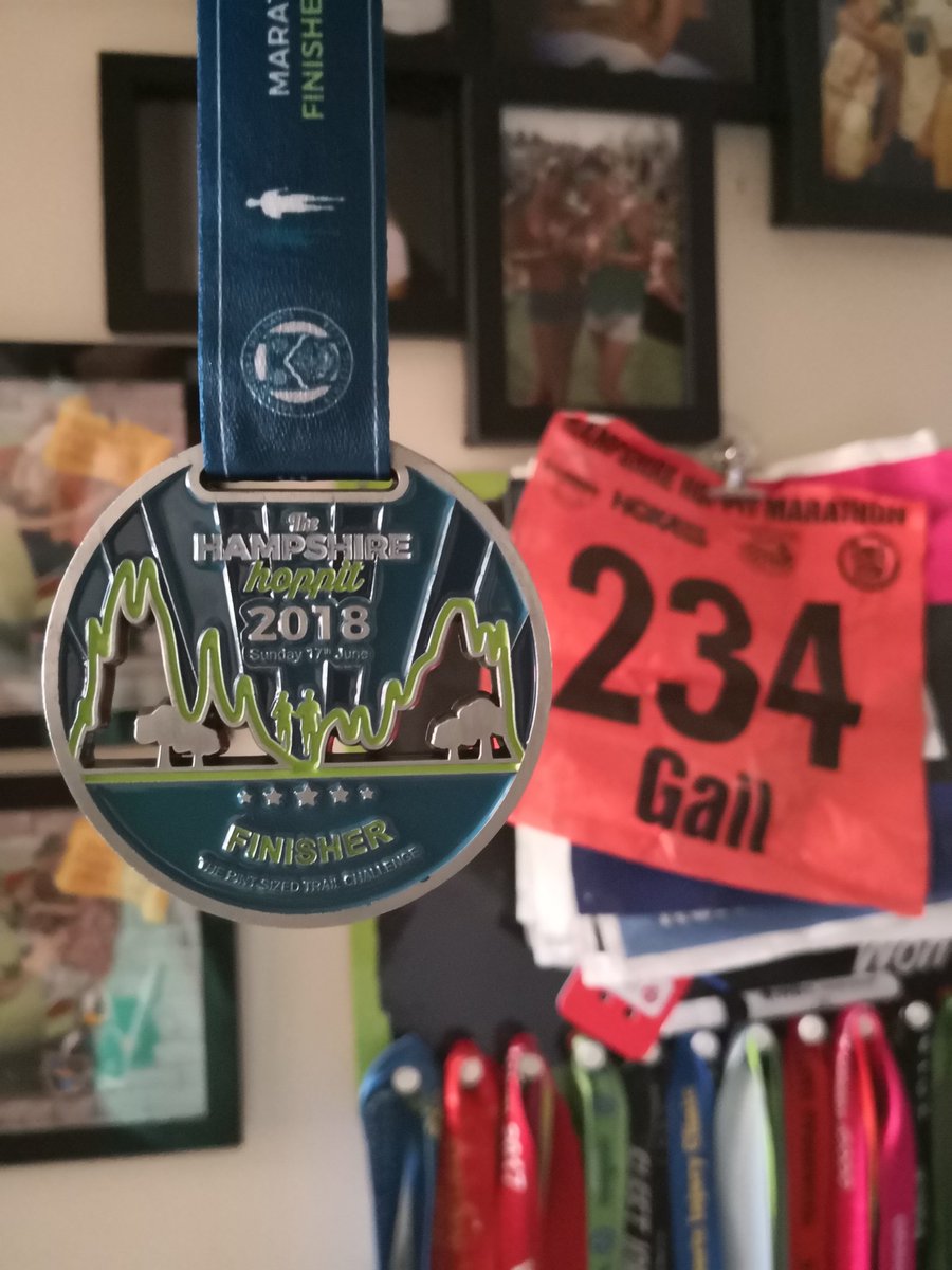 gtyson2905's tweet photo. When it's a special race its gonna be tradition to take one of the pics #medalmonday #runningnumber #hampshirehoppitmarathon https://t.co/oX0PCzkimg