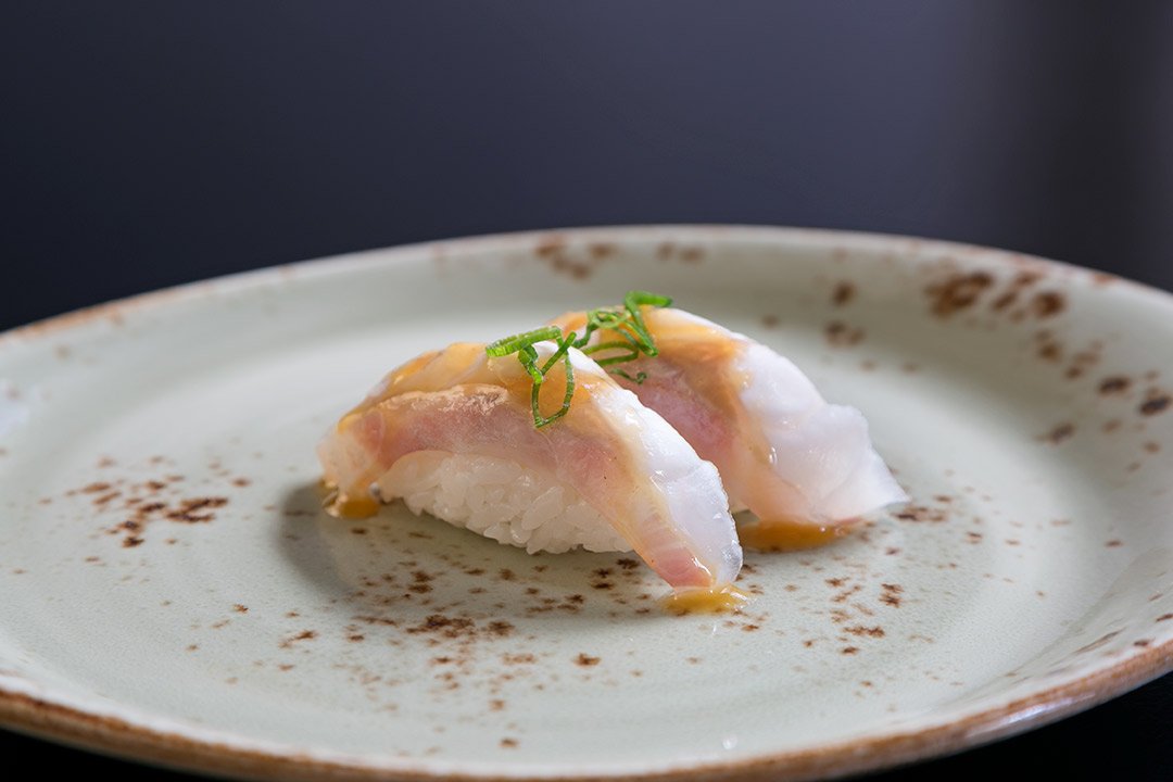 BanzaiMadrid's tweet photo. Seguro que todos lo sabéis pero... es el #Díainternacionaldelsushi. Nigiri, temaki, sashimi...¡Imposible elegir! https://t.co/4qHfmPAjjI