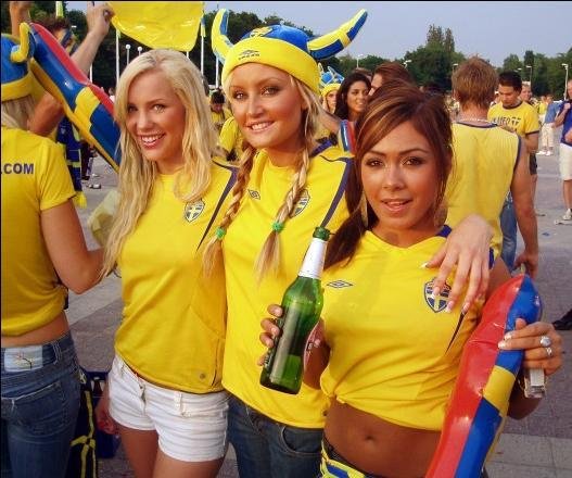 Mastersincash_'s tweet photo. Unfortunately, we can't support our lovely Dutch lions this year! Guess who we'll support during Sweden vs. South Korea?⚽ Oh and don't forget to check out our new offer for Sweden as well! Have a nice game! #AffiliateMarketing #WK2018 #Sweden #Newoffers https://t.co/obpWUOo4dC