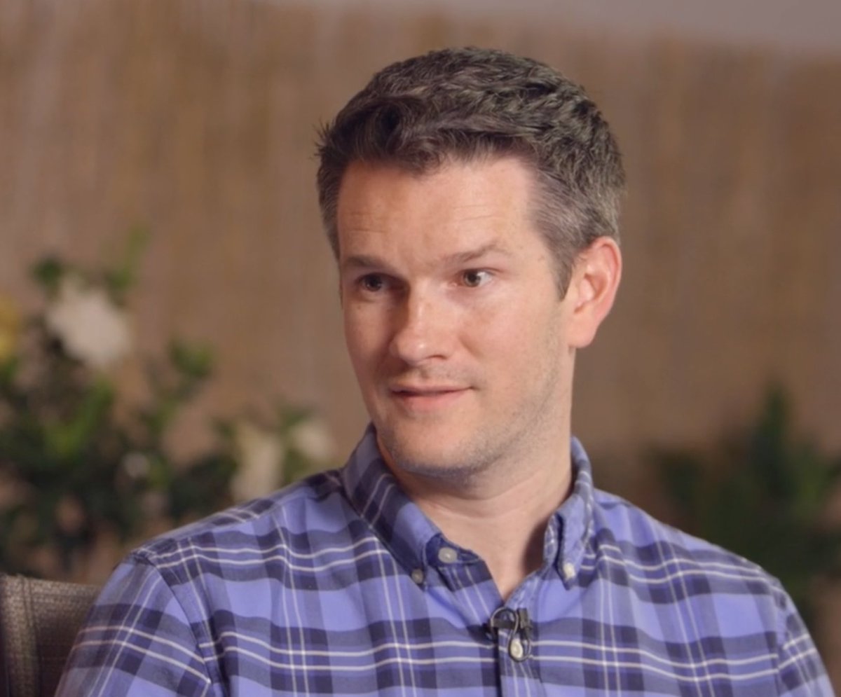 CruSummer's tweet photo. Watch as @shelbyabbott interviews @MattSmethurst about how to approach people with love and understanding as you bring them the hope of Jesus. https://t.co/jyGvRfv2zP https://t.co/l5EL7PEHuW