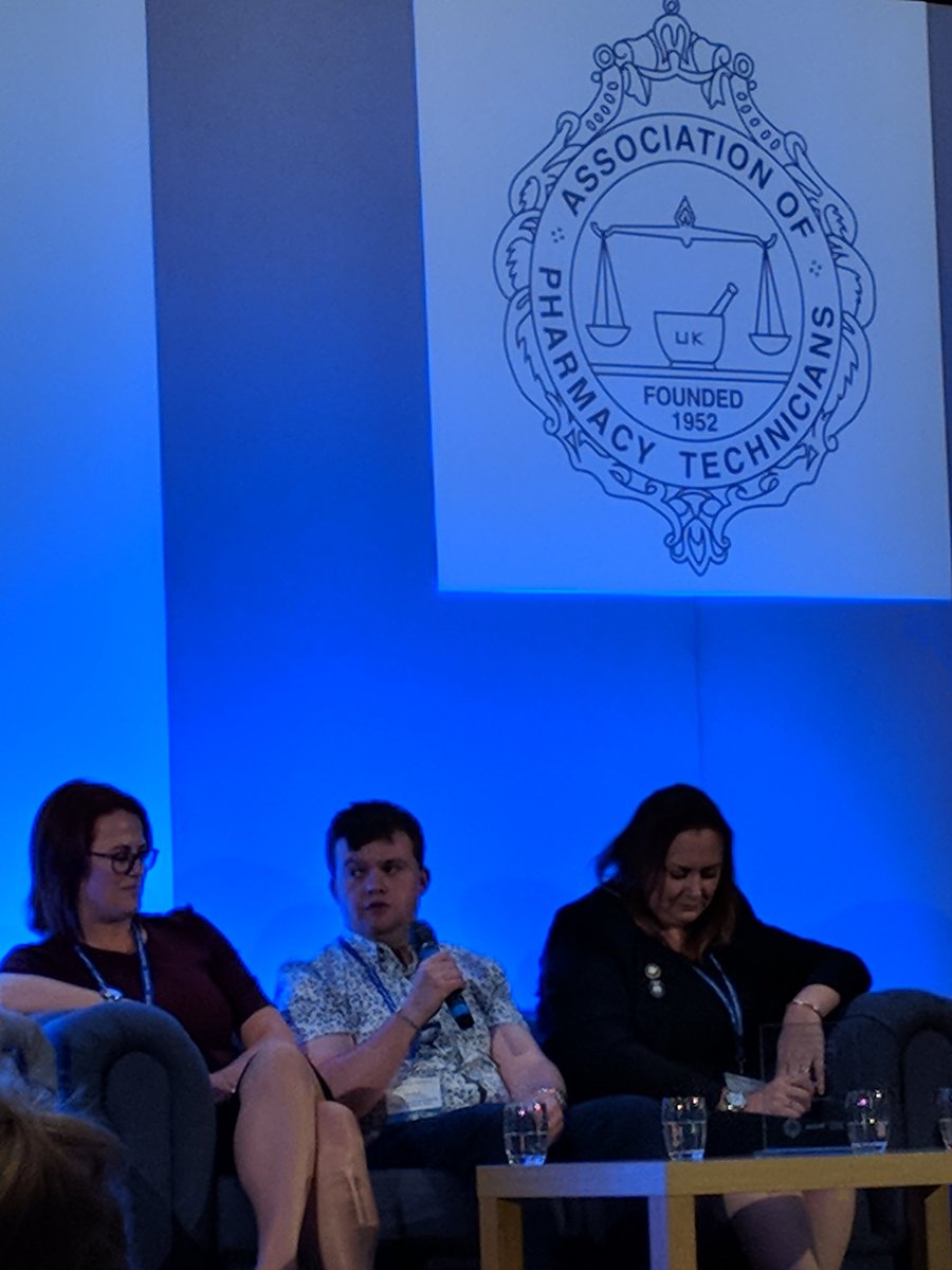Grace_Lewis88's tweet photo. Ben Smith started in community #pharmacy at the age of 14 - following his dad's footsteps into profession. Was crowned #prereg #pharmacytechnician of the year at #aptuk17 #APTUK18 https://t.co/niq3Qmp14x