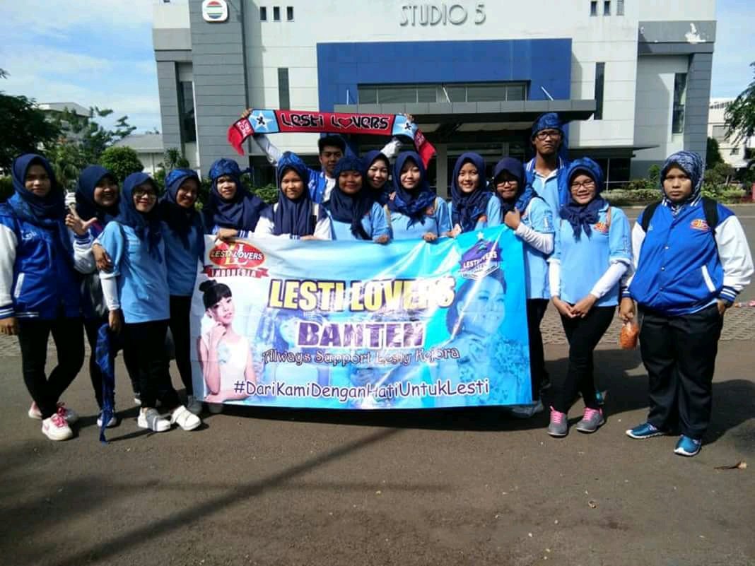 5 januari 2018
<a href="/LL_Banten/">Leslove'rs Banten_ID</a> 
#RerunKonserMetamorfosisLesti