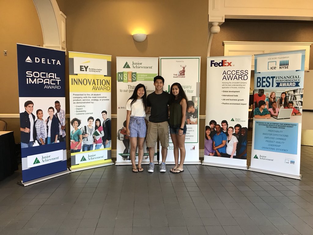 JAStudentSummit's tweet image. @PocketPerks is checked in and ready to go! #JAStudentSummit #JACompanyOfTheYear #JAStudents