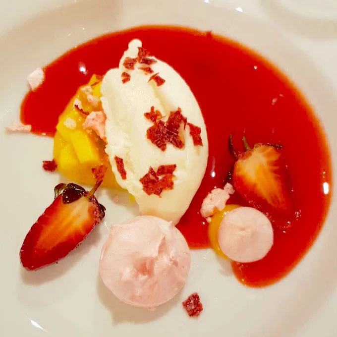Image from LondonPopups (@LondonPopups)