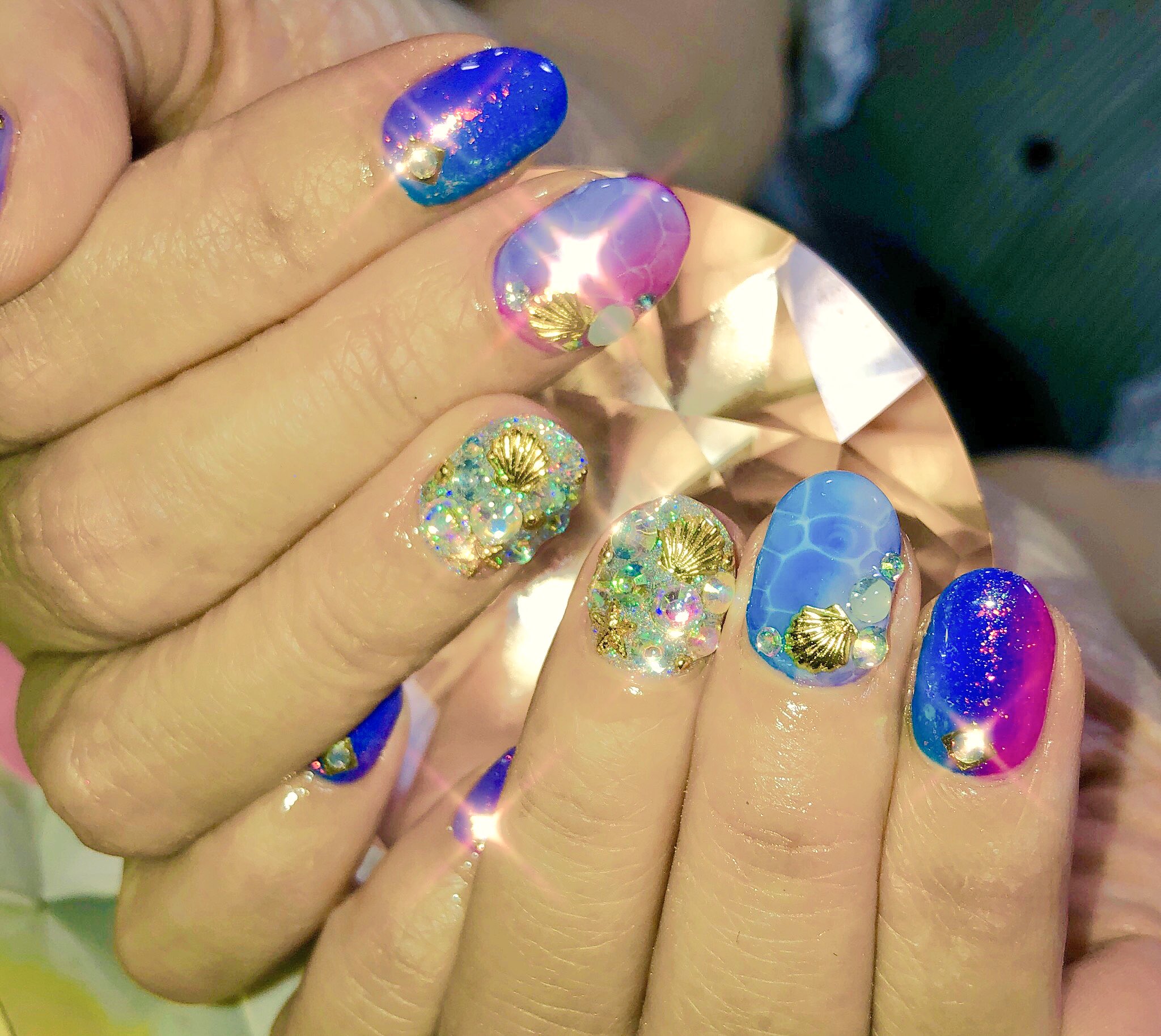 村田 奈津季 Pa Twitter 愛さんままネイル ジェル 縦グラデーションネイル ブルーネイル ピンクネイル パープルネイル ラメネイル ドロップネイル シルバーネイル 埋め尽くしネイル 毎月ありがとうございます 出張ネイル 自宅ネイル 夏ネイル Nail