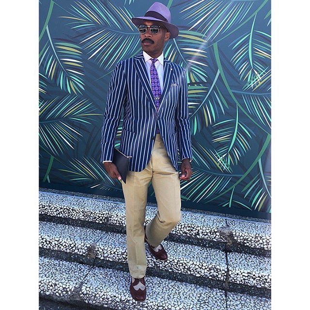 SGordonStyle's tweet photo. Day 4 #pitti A classical play on patterns.. #pitti94 #pittuomo  #pittiimagine #pu94 #pittiimagineuomo #pittipeople #pittimmagine  #streetstyle #mensfashion #ss19 #sartorial #sartorialstyle #shaungordonties #tie #ties #tiemaker #vogue #voguehomme #shaungo… https://t.co/O6YC0x5HAg https://t.co/ZZH9iaWvcp