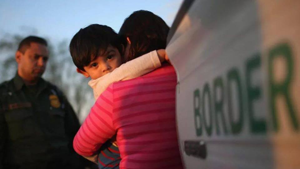 indivisible5al's tweet photo. Please join us for #KeepFamiliesTogether vigil this Thu June 21 7-9 PM Big Spring Park @MadisonCoDems @WaltMaddox @IndivisibleTeam @WillBenton1 @lindameigsHD20 https://t.co/lA7h0S7RY7