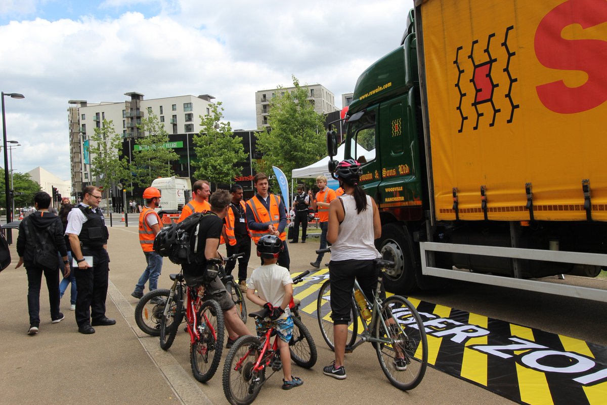 FORS_online's tweet photo. Thanks to those who turned up at the #CycleAwarenessEvent #exchangeplaces last Saturday on 16 June at #VictoryPark #London. What a great event! Thanks to #FORSMember @RSwainSonsLtd for supplying the lorry to educate youngsters #BlindSpots #MaceGroupUK https://t.co/dlggdPLO4s