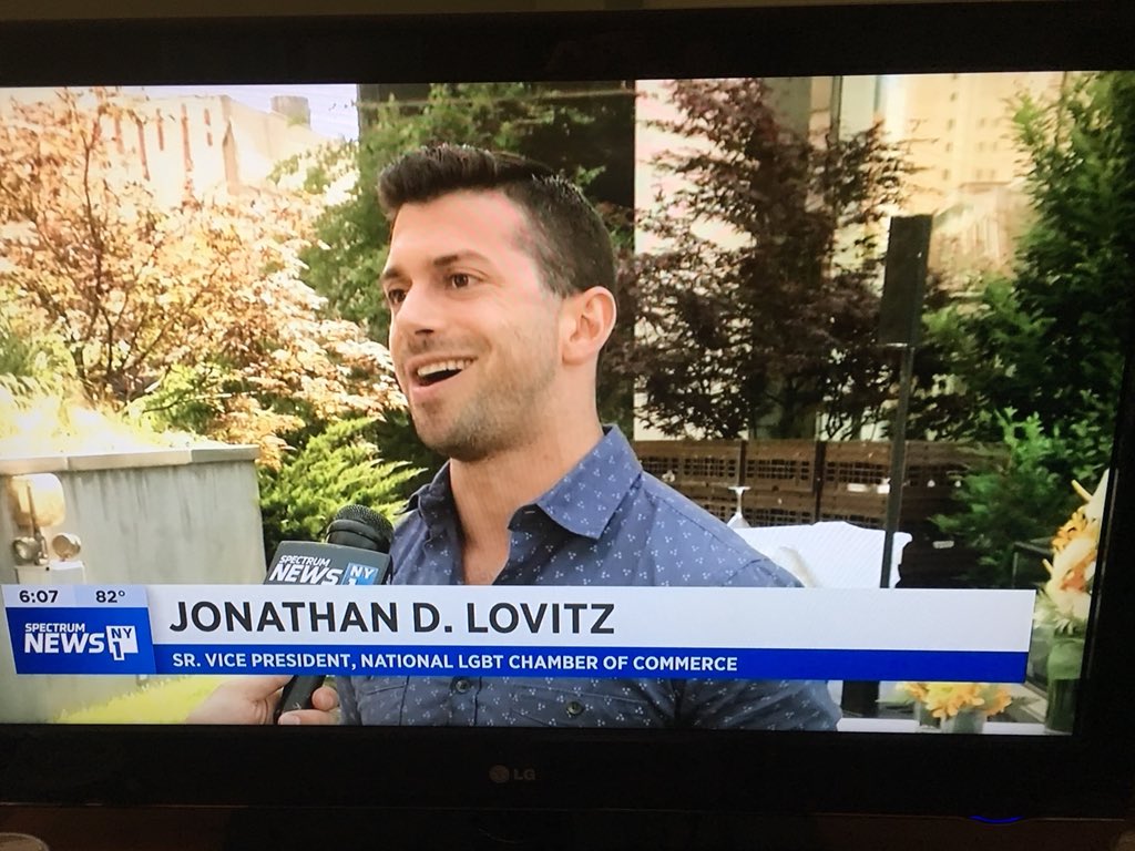 Sunday, we were on @NY1 TV, celebrating #pride & singing the praises of @NGLCC, @nglccny & the #prideluminariesbrunch: @nycpride 2018. Thank you for elevating businesses like ours! Thanks also to the fabulous @sohokitchennyc

#lgbtbe #pridemonth2018 #nycpride
#NGLCCNY10 #lgbtbiz