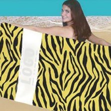 CMCOnDemand's tweet photo. Back to the Beach! Turn any #event into a beach themed party or create branded #giveaways for your customers this summer! Check out our selection of beach themed products: https://t.co/ZDjjubRwPN https://t.co/QAf21BQRp8