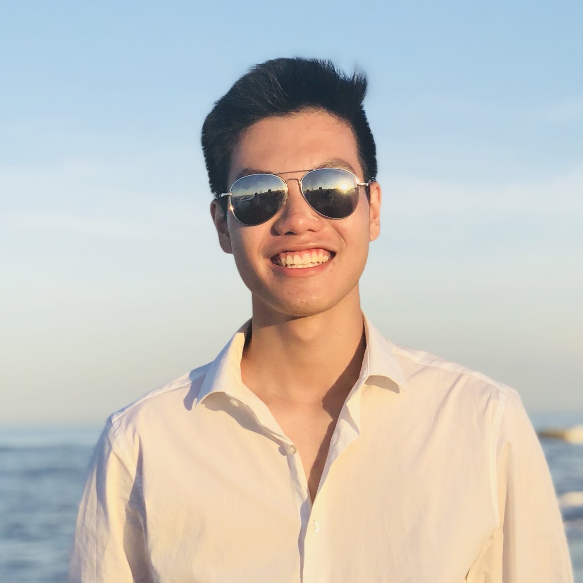 Back on Twitter #NewProfilePic