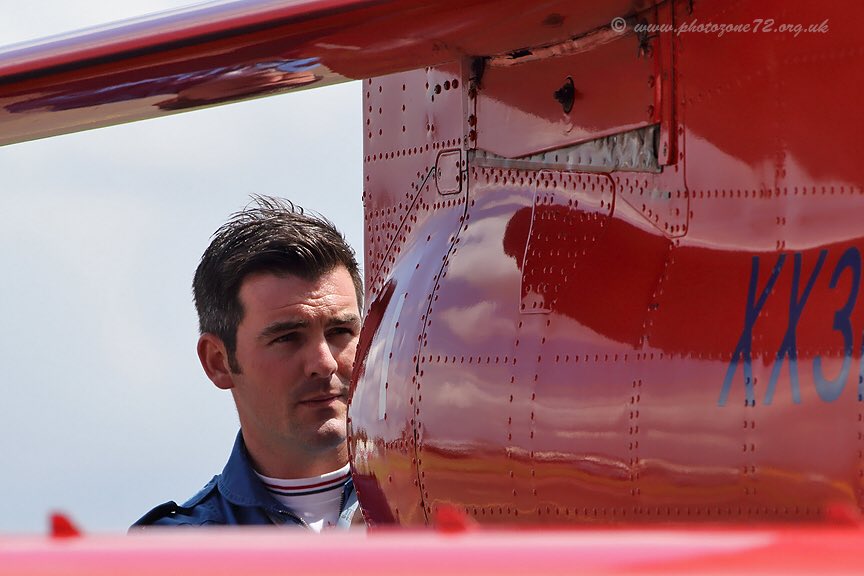 EssexHebridean's tweet photo. Loving all the interaction with the #CircusAtWork shots over the past few days! More of the @rafredarrows Circus &amp; Blues 2018 tonight - for now let’s look back...starting with 2016... https://t.co/I7dTMRhVzZ