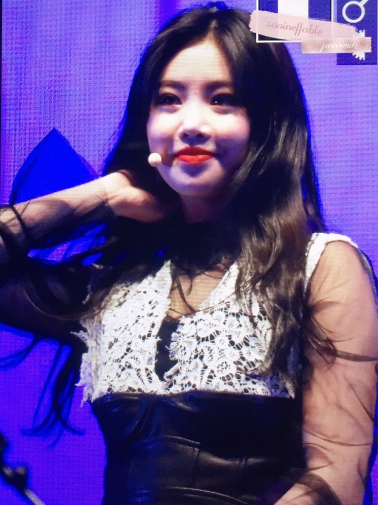 19980309com's tweet photo. -PRE- 180618 SBS LOVE FM

@G_I_DLE #LATATA

#여자아이들 #수진 #서수진 #SOOJIN #G_I_DLE https://t.co/ubSiKIA8ws