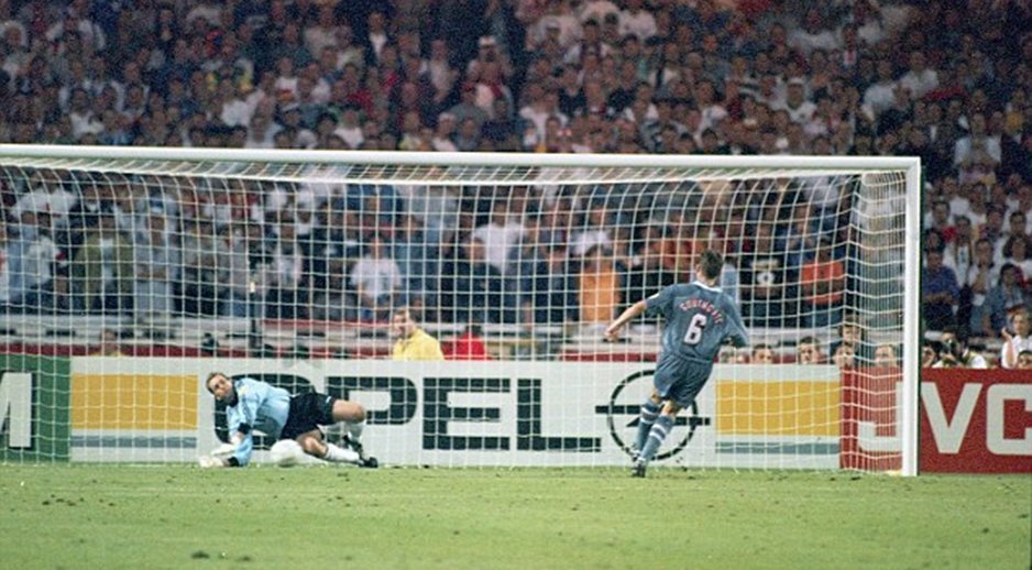 The England Team look fresh, relaxed and ready to let the
nation fall in love with them again under the shrewd calm management of Gareth
Southgate………. What could possibly go wrong?