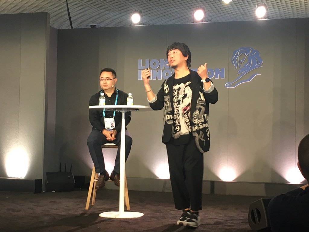 dentsu_global's tweet photo. As @KFC have created their own digital ecosystem, it's about bringing the brand experience and transaction closer together #BrandCommerce #KFCXCreativity #DANatCannes #CannesLions https://t.co/KI6HAGiWMK