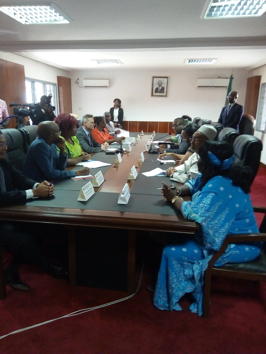 FEICOM1's tweet image. Cérémonie de signature de convention  de partenariat ce jour à Yaoundé entre le #FEICOM et le #PRADEC