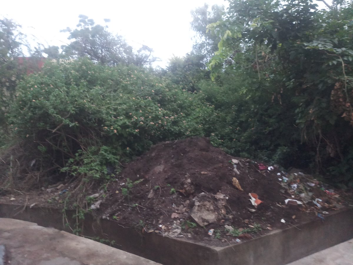 Aditija52735485's tweet photo. Please fix (Garbage) @ https://t.co/HUDSHA3dDN @PMOIndia @swachhbharat @swachhbharatGov @narendramodi @MoHUA_India (via @swachhbharatapp) https://t.co/f7bOen0uw6