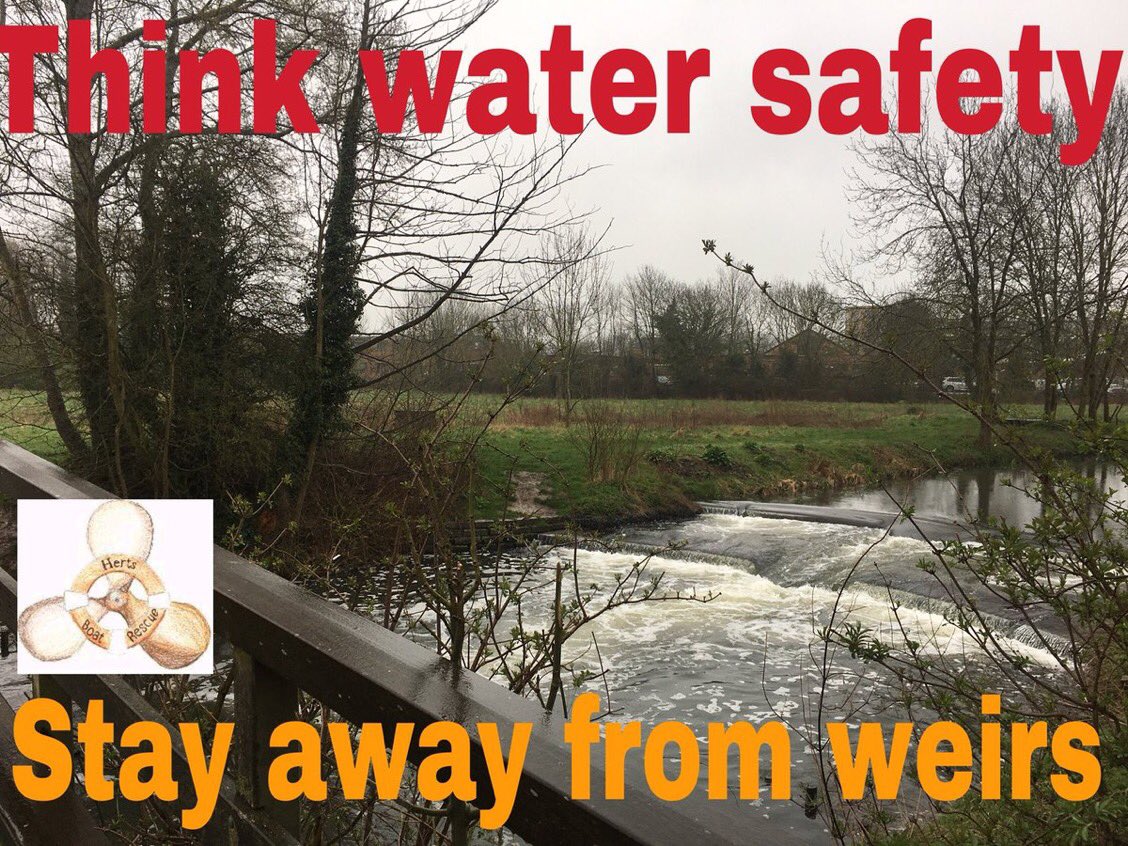 hertsboatrescue's tweet image. Don’t play near weirs or swim in the water! #think #watersafety
#safecode
1-spot the dangers!
2-take safety advice
3-Don’t go alone
4-Learn what to do in an emergency
swim at your local swimming pool where it’s safe!
#hertfordshire #waterrescue #dwp #dwp2018 #watersafetyweek