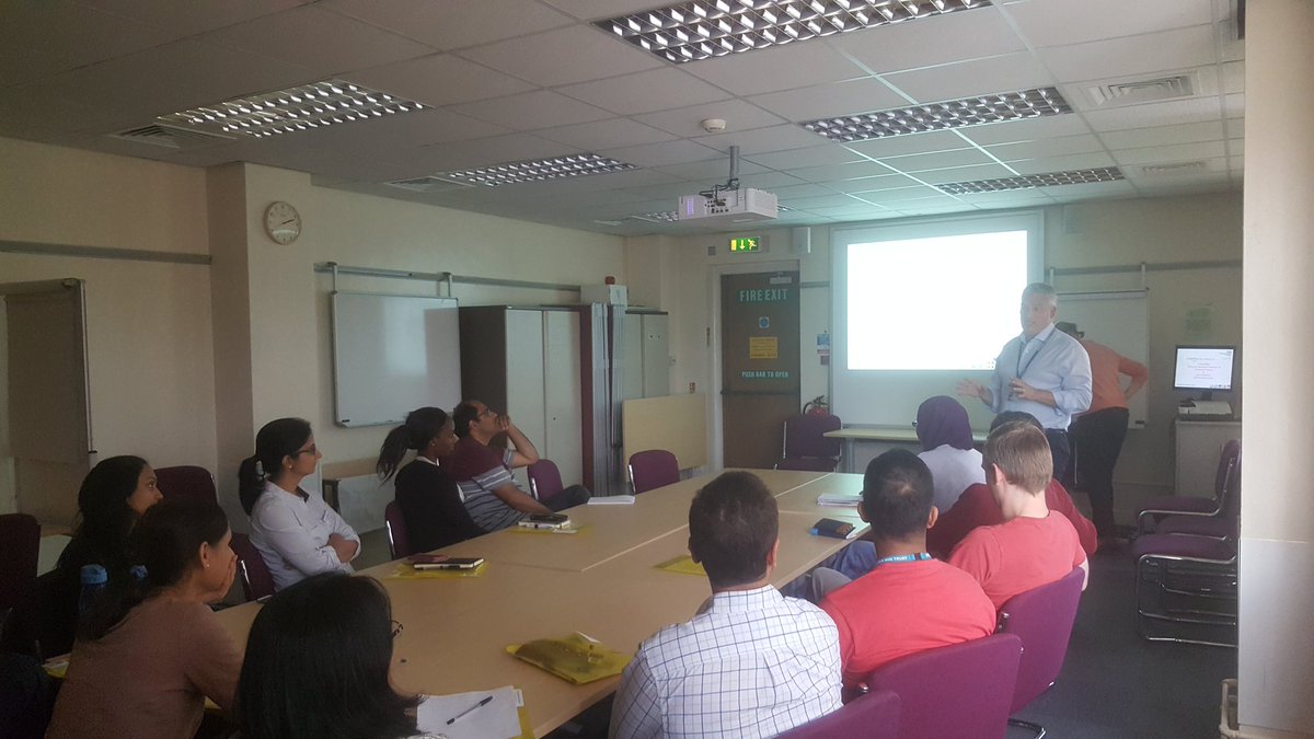 ShelinaS22's tweet photo. The afternoon 'kicks' off with 2 workshops providing the SpRs with tips on what to expect from a consultant interview and an approach to dealing with complaints. Thank you Dr Chandra Ohri, Mr Andrew Miller and Sue Jenkinson. #TheNextStepCourse2018 https://t.co/frBdGOIcjx