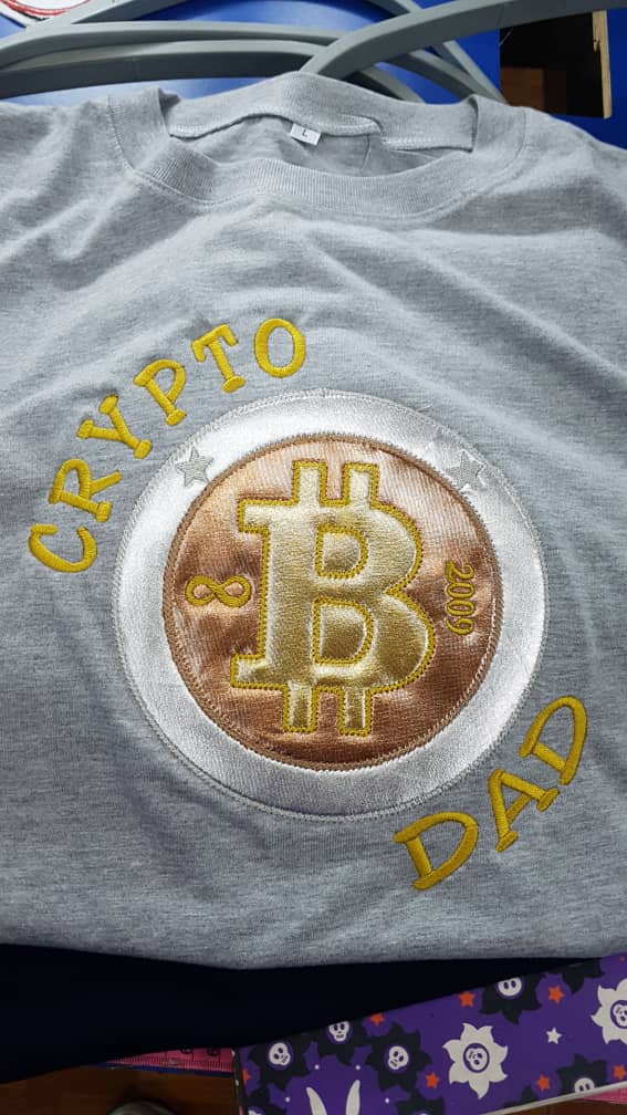 AsonacripVe's tweet image. Hasta los días del padre en Venezuela se están convirtiendo en días criptos #CompraCripto #Rusia2018 #Opinión #Criptomonedas