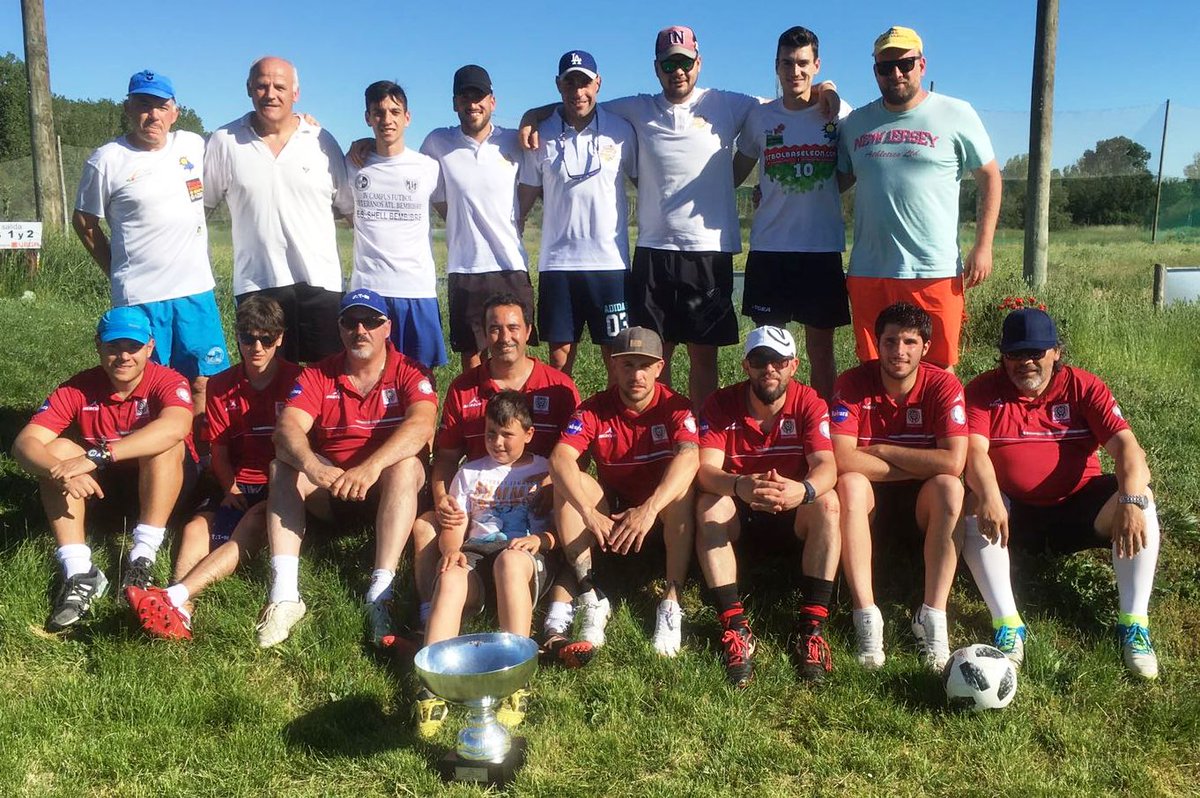 FootGolfPlay's tweet photo. El Bierzo y León empatan en el primer round por la ensaladera
https://t.co/bpxfgVbkFi https://t.co/RrxXXBeOuc