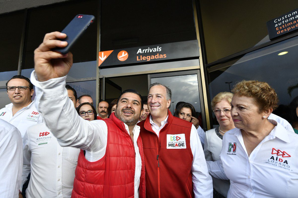 hangoutsonora's tweet photo. Arranca @JoseAMeadeK sus últimos 10 días de campaña en Aguascalientes. https://t.co/B2sb5ZxTZZ