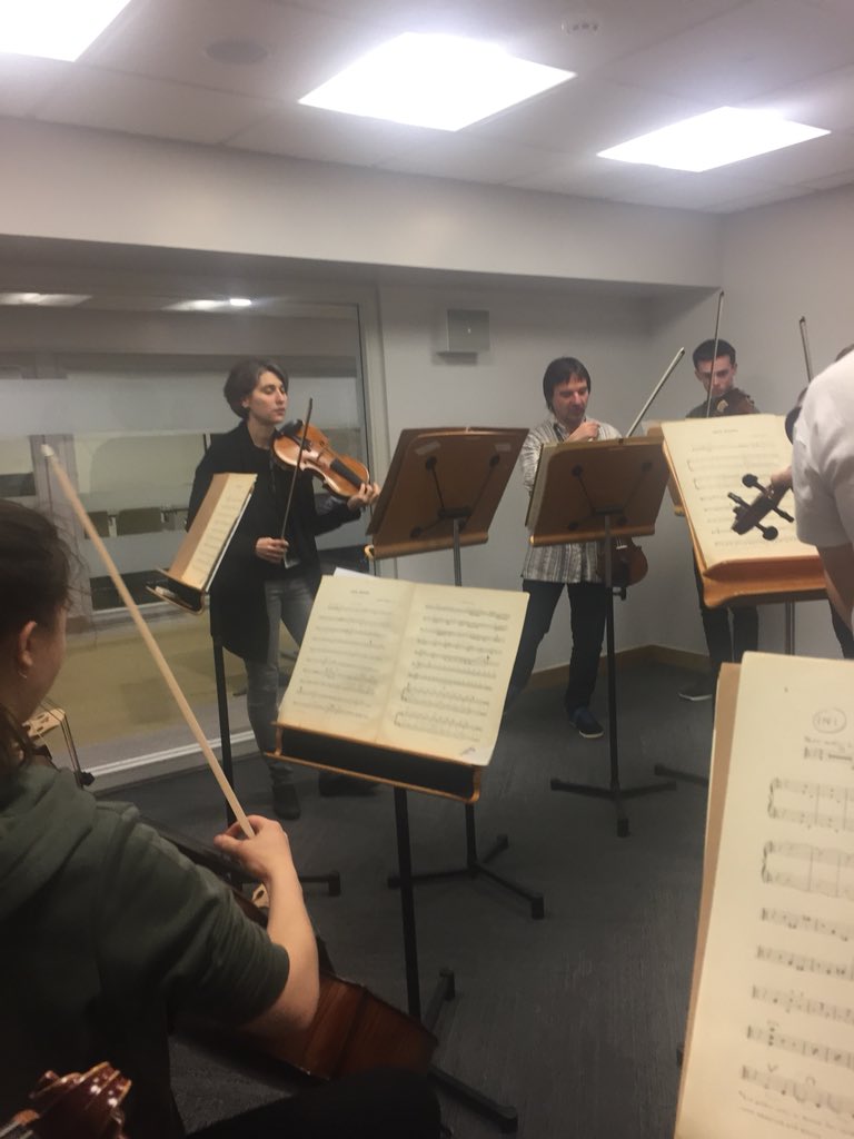 LisaJRourke's tweet photo. @RSNO our leader Sharon Roffman has arrived to lend a hand with Danse Macabre #RSNOTakeover #augmentedfourths https://t.co/6Mh01gzS7j