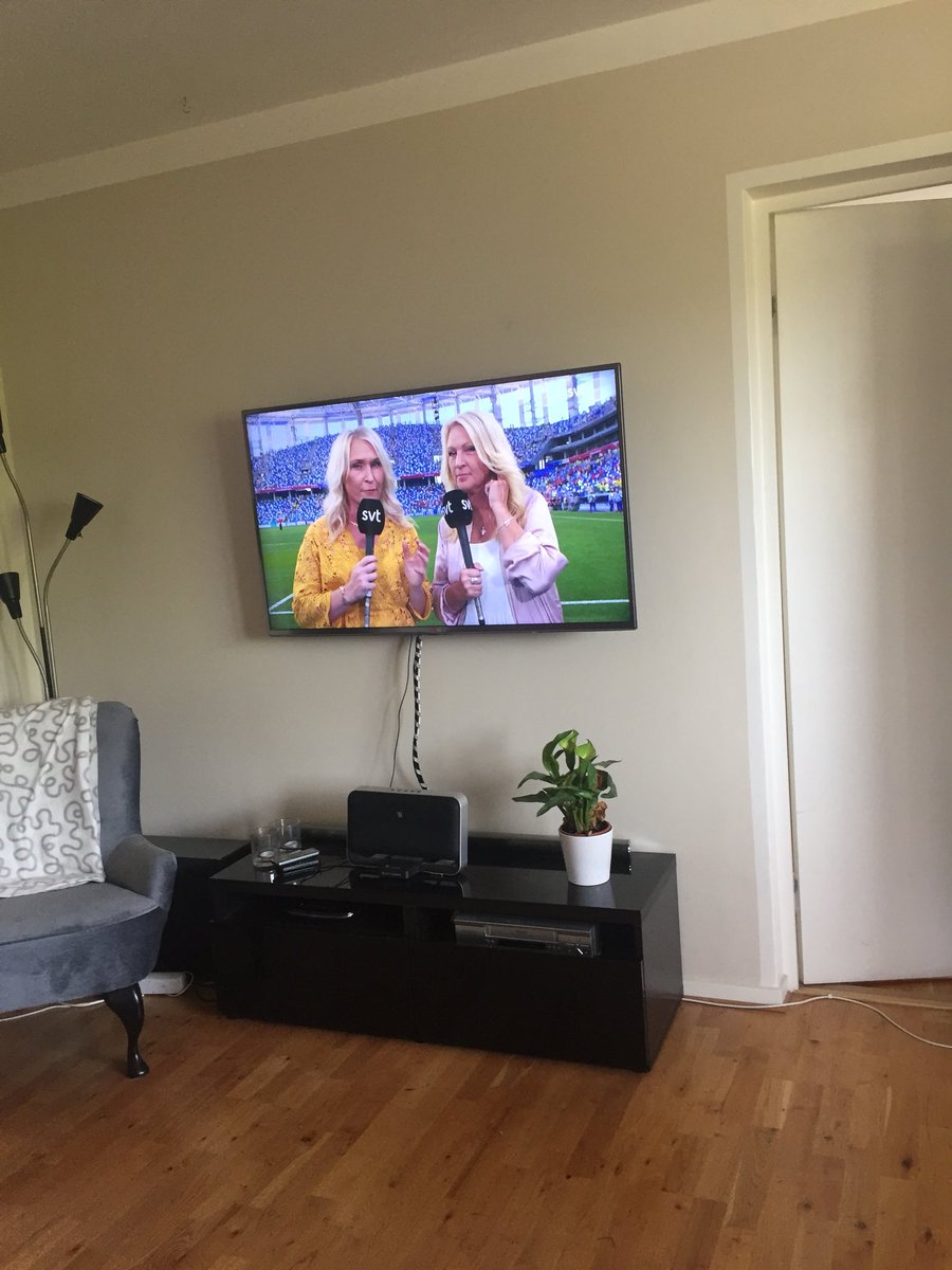 mellowpepp's tweet photo. Svenskar: ”Alla asiater ser likadana ut.”
Också svenskar: https://t.co/qE8Vx6kRxi