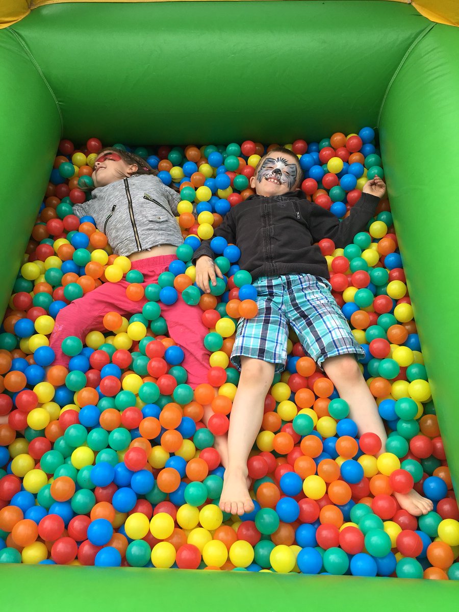 oliviercros's tweet photo. Summer Party #RTCity, c’est le pied 😎 https://t.co/edRTcuP2iT
