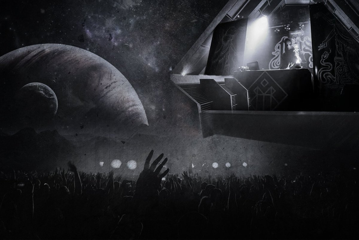 kryptomorph's tweet image. [MESSAGE FROM THE 12TH PLANET]

Last week Kryptomorph had an amazing ceremony at Endor! No more ceremonies are planned this year. Instead, the focus will lie on the release of the debut album  "Magickal Desire".

#kryptomorph #darksynth #darksynthwave #endor